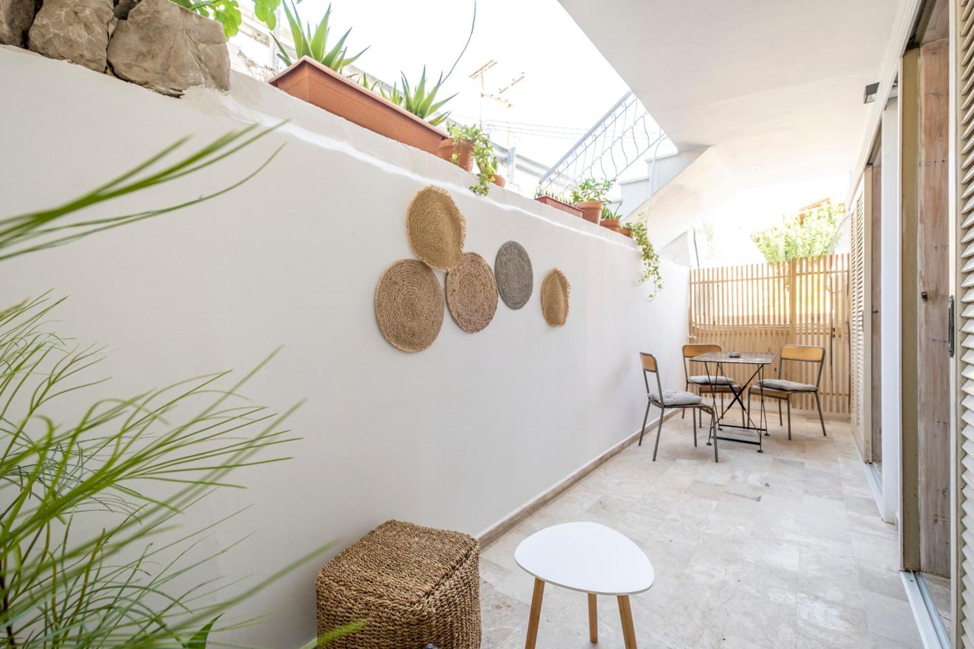 Ammos Tolo Hotel Exterior photo