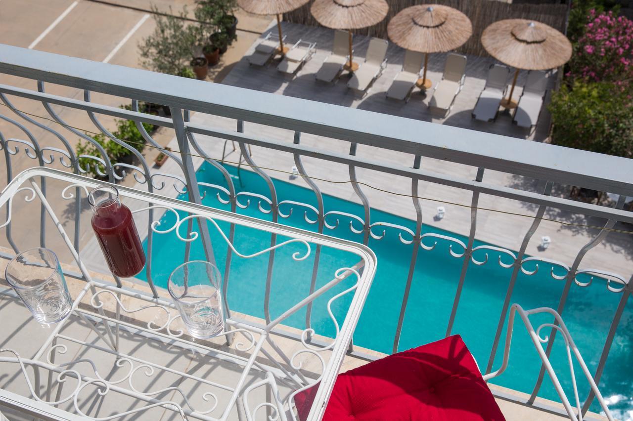 Ammos Tolo Hotel Exterior photo